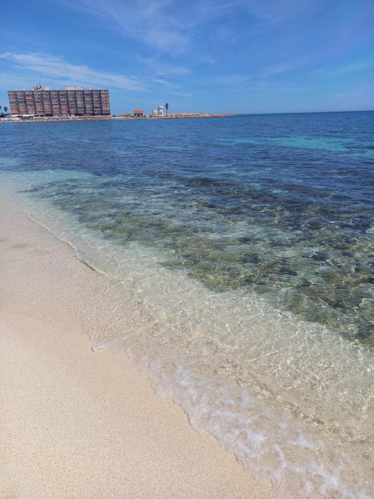 Sea View Luxury Apartment Victoria 托雷维耶哈 外观 照片