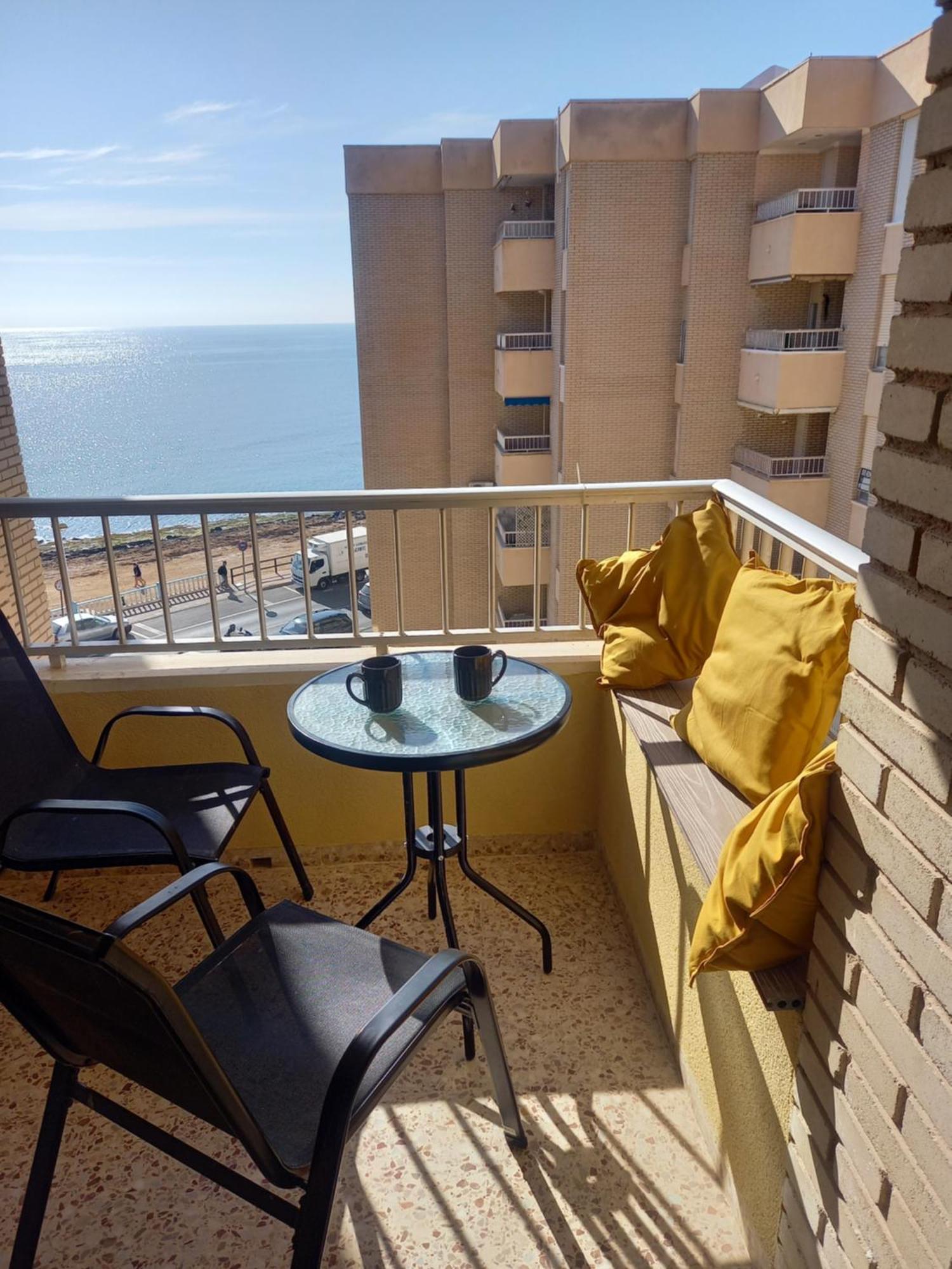 Sea View Luxury Apartment Victoria 托雷维耶哈 外观 照片